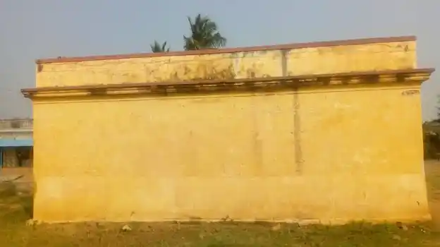 Arulmigu Mariamman Temple, Kanjanayakkanpatty - 636305 அருள்மிகு மாரியம்மன் திருக்கோயில், Kanjanayakkanpatty - 636305, Salem - Ancient Temple Architecture and History Image 4