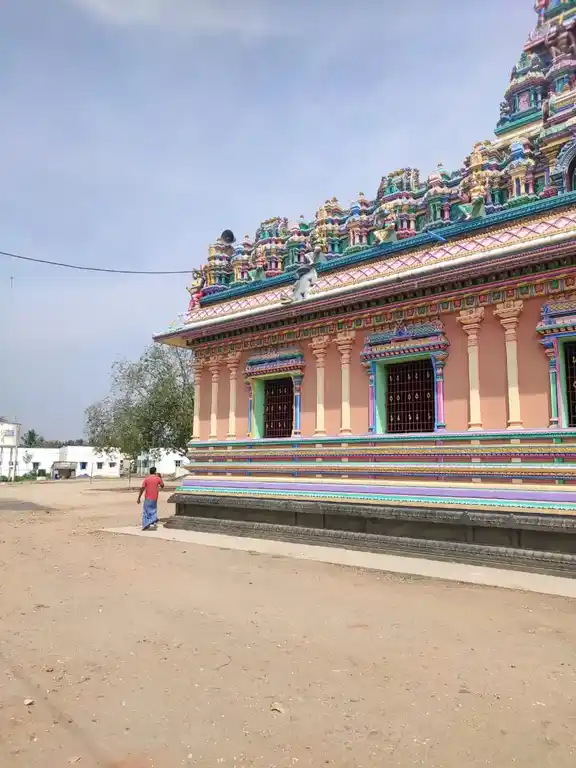 Arulmigu Mariamman Temple, Karukkalvadi - 636013 Arulmigu Mariamman Temple, Karukkalvadi - 636013, Salem - Ancient Temple Architecture and History Image 3