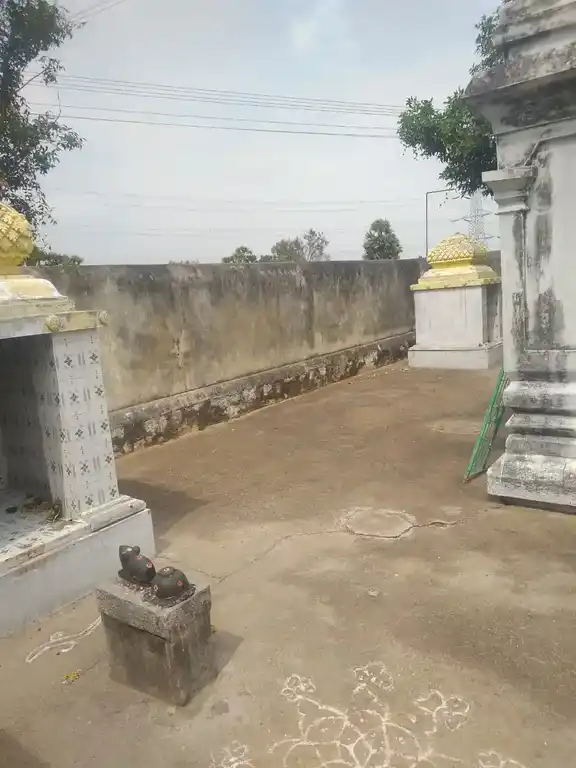 Arulmigu Mariamman Temple, Karunakarampattu - 632301 அருள்மிகு மாரியம்மன் திருக்கோயில், Karunakarampattu - 632301, Tiruvannamalai - Ancient Temple Architecture and History Image 7