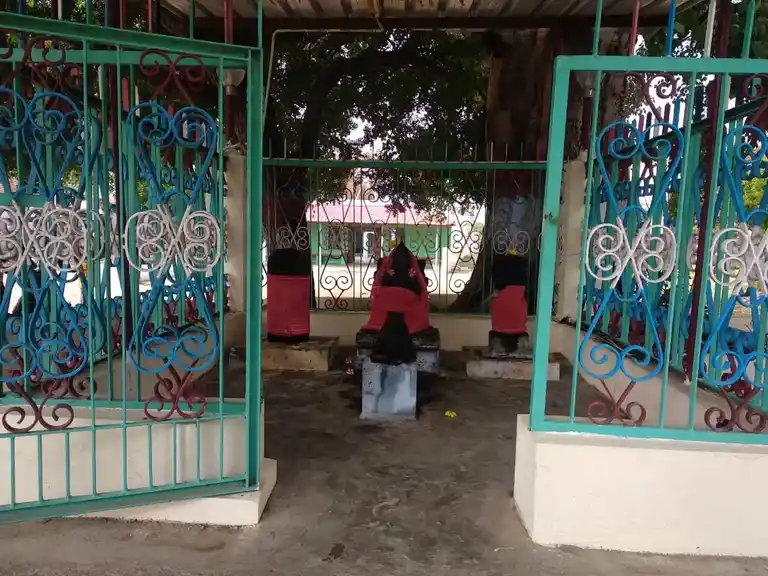 Arulmigu Mariamman Temple, Karuppattipalayam - 637003 அருள்மிகு மாரியம்மன் திருக்கோயில், Karuppattipalayam - 637003, Namakkal - Ancient Temple Architecture and History Image 9