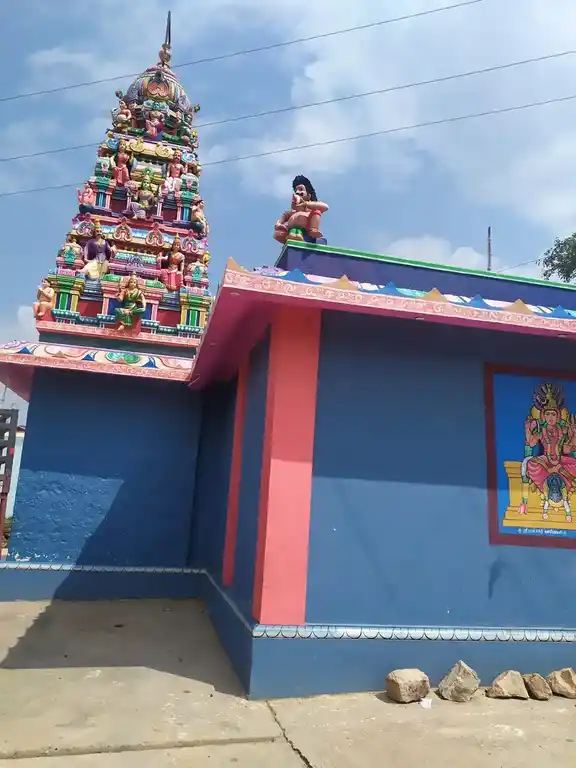 Arulmigu Mariamman Temple, Karveppampatti - 637304 அருள்மிகு மாரியம்மன் திருக்கோயில், Karveppampatti - 637304, Namakkal - Ancient Temple Architecture and History Image 4