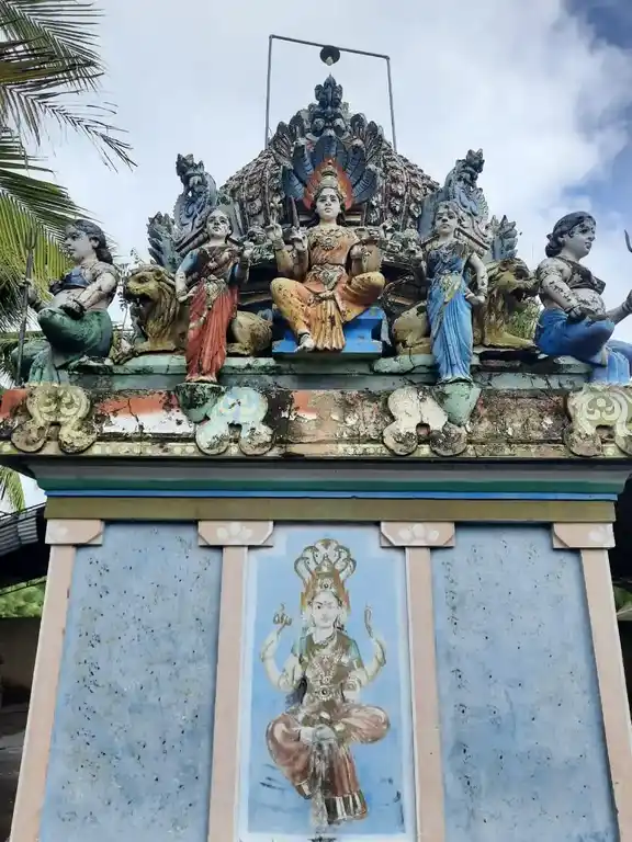 Arulmigu Mariamman Temple, Keezhamanakudi - 608501 அருள்மிகு மாரியம்மன் திருக்கோயில், Keezhamanakudi - 608501, Cuddalore - Ancient Temple Architecture and History Image 4