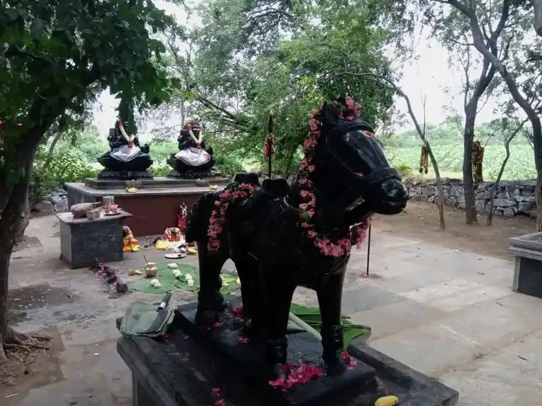 Arulmigu Mariamman Temple, Kolangondai - 637503 அருள்மிகு மாரியம்மன் திருக்கோயில், Kolangondai - 637503, Namakkal - Ancient Temple Architecture and History Image 4