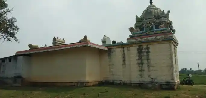 Arulmigu Mariamman Temple, Komatderi, Krishnarayapuram - 639119 அருள்மிகு மாரியம்மன் திருக்கோயில், Komatderi, Krishnarayapuram - 639119, Karur - Ancient Temple Architecture and History Image 4