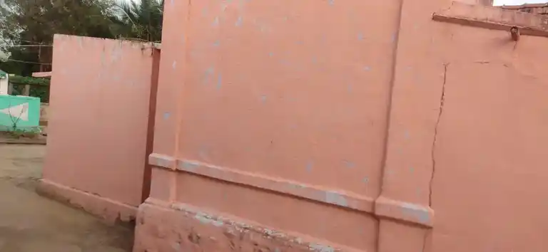 Arulmigu Mariamman Temple, Koppakarai - 636807 Arulmigu Mariamman Temple, Koppakarai - 636807, Dharmapuri - Ancient Temple Architecture and History Image 4