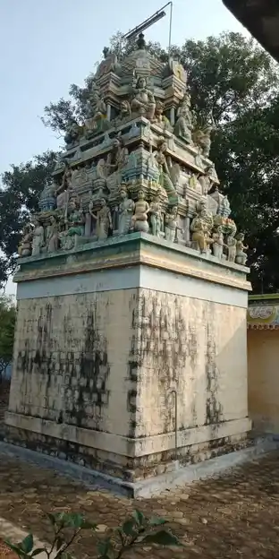 Arulmigu Mariamman Temple, Kumaragoundampalayam - 637303 அருள்மிகு மாரியம்மன் திருக்கோயில், குமரகௌண்டம்பாளையம் - 637303, Salem - Ancient Temple Architecture and History Image 2