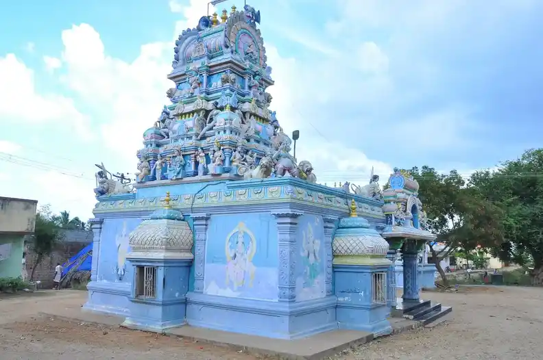 Arulmigu Mariamman Temple, Kunandiyur - 636458 அருள்மிகு மாரியம்மன் திருக்கோயில், Kunandiyur - 636458, Salem - Ancient Temple Architecture and History Image 6