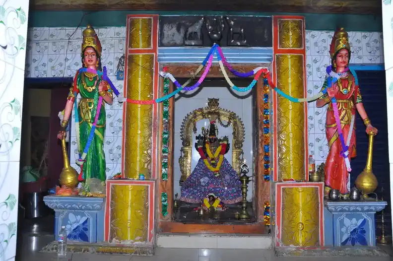 Arulmigu Mariamman Temple, Kunandiyur - 636458 அருள்மிகு மாரியம்மன் திருக்கோயில், Kunandiyur - 636458, Salem - Ancient Temple Architecture and History Image 8