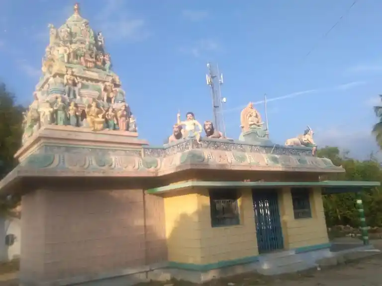 Arulmigu Mariamman Temple, Kurukkalpatty, Erumaipatti - 637102 அருள்மிகு மாரியம்மன் திருக்கோயில், Kurukkalpatty, Erumaipatti - 637102, Salem - Ancient Temple Architecture and History Image 4