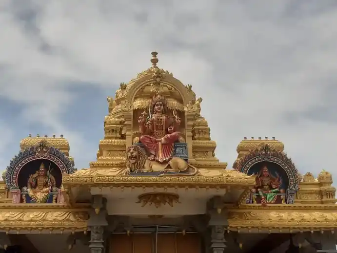 Arulmigu Mariamman Temple, Kuruppanaickanpalayam - 638301 அருள்மிகு மாரியம்மன் திருக்கோயில், Kuruppanaickanpalayam - 638301, Erode - Ancient Temple Architecture and History Image 3