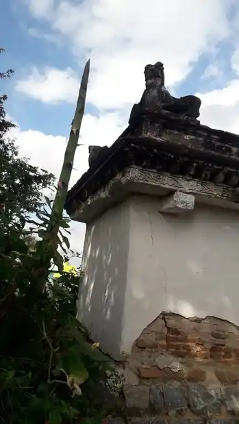 Arulmigu Mariamman Temple, Mallachandram, Thalli - 635118 அருள்மிகு மாரியம்மன் திருக்கோயில், Mallachandram, Thalli - 635118, Krishnagiri - Ancient Temple Architecture and History Image 4