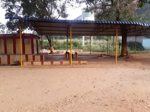 Arulmigu Mariamman Temple, Mallappadi - 635104 அருள்மிகு மாரியம்மன் திருக்கோயில், மல்லப்பாடி - 635104, Krishnagiri - Ancient Temple Architecture and History Image 5