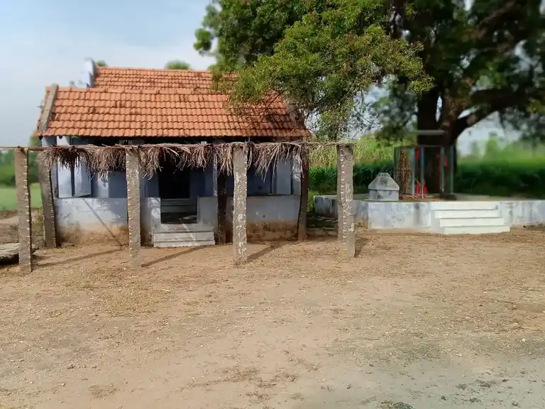 Arulmigu Mariamman Temple, Mallasamudram West - 637503 அருள்மிகு மாரியம்மன் திருக்கோயில், Mallasamudram West - 637503, Namakkal - Ancient Temple Architecture and History Image 3