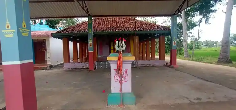 Arulmigu Mariamman Temple, Manandhakudi - 609503 அருள்மிகு மாரியம்மன் திருக்கோயில், Manandhakudi - 609503, Thiruvarur - Ancient Temple Architecture and History Image 3