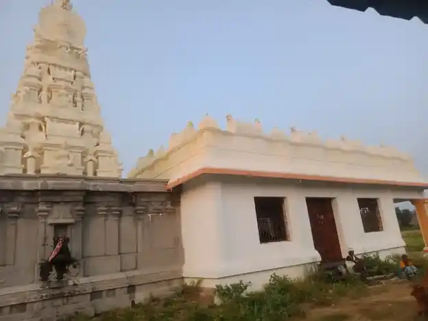 Arulmigu Mariamman Temple, Manathal Nallagoundampatty, Olaippatti - 636454 அருள்மிகு மாரியம்மன் திருக்கோயில், Manathal Nallagoundampatty, Olaippatti - 636454, Salem - Ancient Temple Architecture and History Image 5