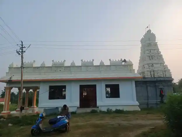 Arulmigu Mariamman Temple, Manathal Nallagoundampatty, Olaippatti - 636454 அருள்மிகு மாரியம்மன் திருக்கோயில், Manathal Nallagoundampatty, Olaippatti - 636454, Salem - Ancient Temple Architecture and History Image 9