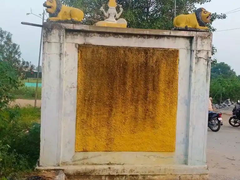 Arulmigu Mariamman Temple, Mathoor - 635105 Arulmigu Mariamman Temple, மத்துர் - 635105, Krishnagiri - Ancient Temple Architecture and History Image 4