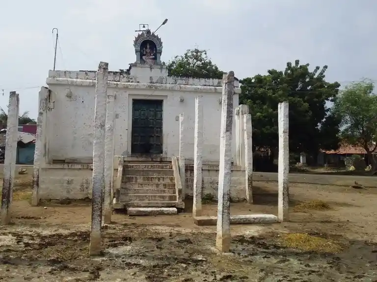 Arulmigu Mariamman Temple, Mettu Marudur, Kulithalai - 639107 Arulmigu Mariamman Temple, Mettu Marudur, Kulithalai - 639107, Karur - Ancient Temple Architecture and History Image 7