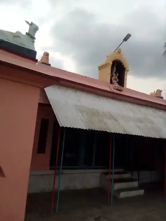 Arulmigu Mariamman Temple, Moovanour - 621002 Arulmigu Mariamman Temple, Moovanour - 621002, Thiruchirappalli - Ancient Temple Architecture and History Image 2