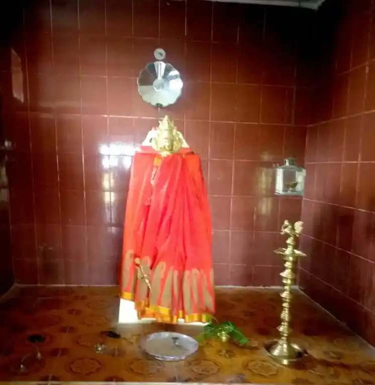 Arulmigu Mariamman Temple, Mudivaithanendal - 628102 அருள்மிகு மாரியம்மன் திருக்கோயில், Mudivaithanendal - 628102, Thoothukudi - Ancient Temple Architecture and History Image 6