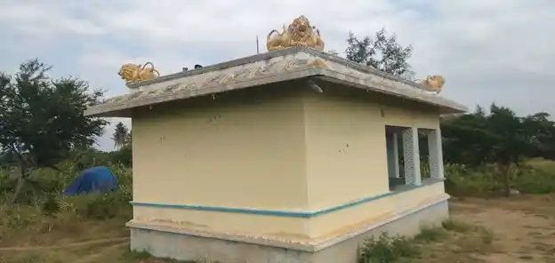 Arulmigu Mariamman Temple, Mudukkampatti - 636809 அருள்மிகு மாரியம்மன் திருக்கோயில், Mudukkampatti - 636809, Dharmapuri - Ancient Temple Architecture and History Image 8