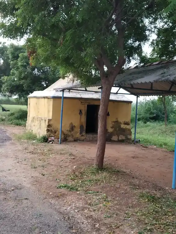 Arulmigu Mariamman Temple, Muthayanallur - 620101 Arulmigu Mariamman Temple, Muthayanallur - 620101, Thiruchirappalli - Ancient Temple Architecture and History Image 2