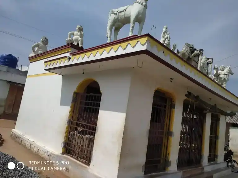 Arulmigu Mariamman Temple, Nallurpatty - 636305 அருள்மிகு மாரியம்மன் திருக்கோயில், Nallurpatty - 636305, Salem - Ancient Temple Architecture and History Image 2