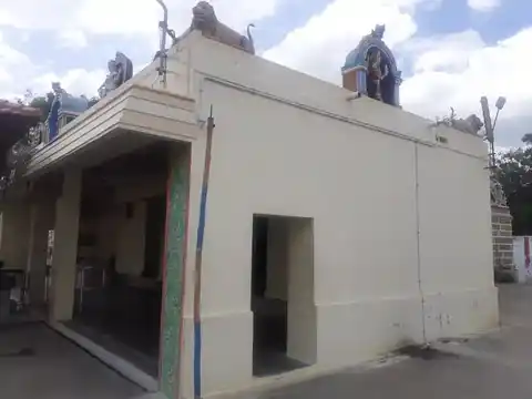 Arulmigu Mariamman Temple, Nanjai Uthukuli - 638104 அருள்மிகு மாரியம்மன் திருக்கோயில், Nanjai Uthukuli - 638104, Erode - Ancient Temple Architecture and History Image 4