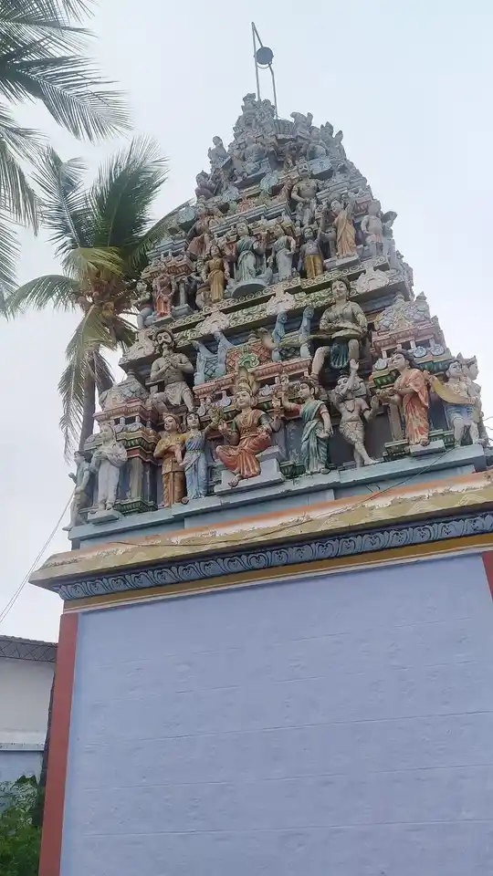 Arulmigu Mariamman Temple, Nanjaithalayur, Nanjaithalayur - 639204 அருள்மிகு மாரியம்மன் திருக்கோயில், நஞ்சைத்தலையூர், Nanjaithalayur - 639204, Tiruppur - Ancient Temple Architecture and History Image 2