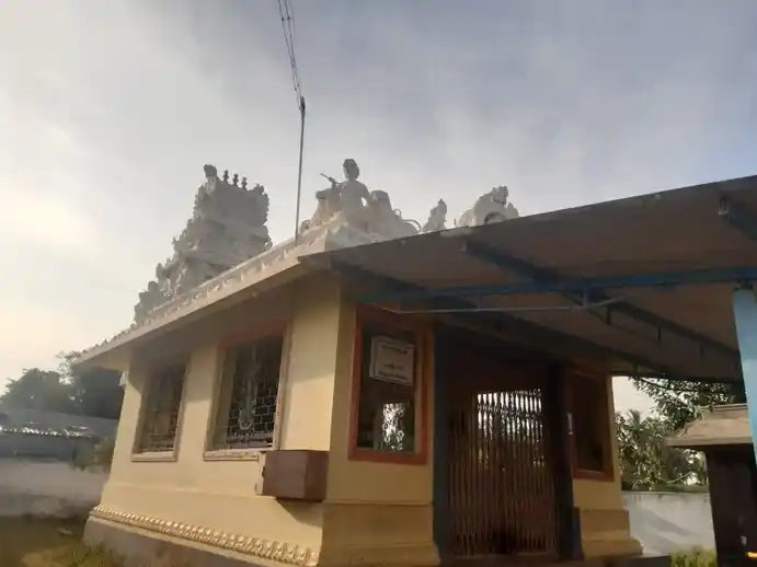 Arulmigu Mariamman Temple, Narapalyam, Narapalyam - 638312 அருள்மிகு நாரப்பாளையம் மாரியம்மன் திருக்கோயில், Narapalyam, Narapalyam - 638312, Erode - Ancient Temple Architecture and History Image 2