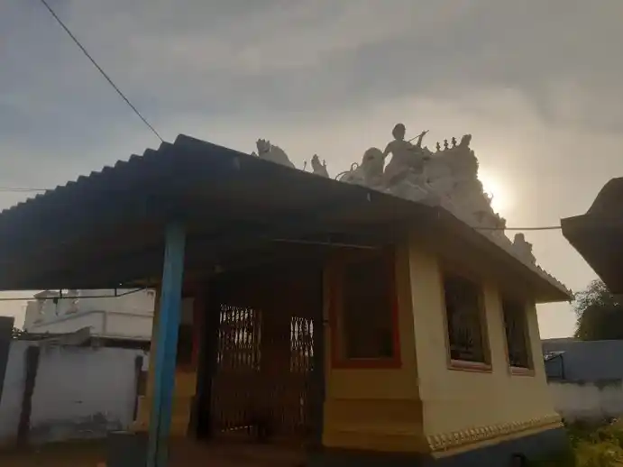 Arulmigu Mariamman Temple, Narapalyam, Narapalyam - 638312 அருள்மிகு நாரப்பாளையம் மாரியம்மன் திருக்கோயில், Narapalyam, Narapalyam - 638312, Erode - Ancient Temple Architecture and History Image 3