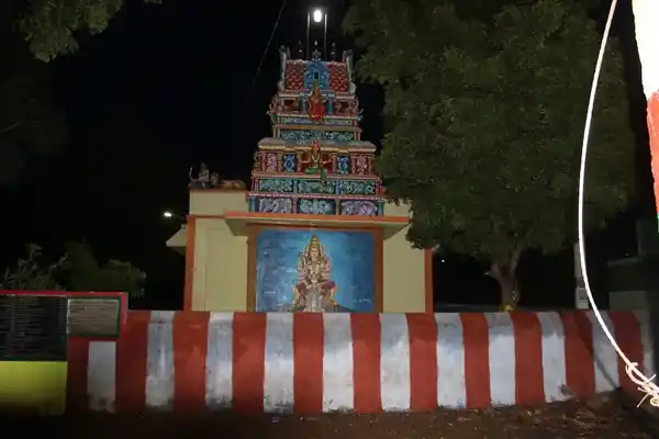 Arulmigu Mariamman Temple, Near Perumal Temple, Rajavallipuram - 627359 அருள்மிகு மாரியம்மன் திருக்கோயில், பெருமாள் கோவில் அருகில், இராஜவல்லிபுரம் - 627359, Tirunelveli - Ancient Temple Architecture and History Image 3