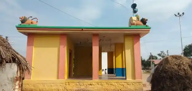 Arulmigu Mariamman Temple, Near Toalgate, Burikkal - 636807 அருள்மிகு மாரியம்மன் திருக்கோயில், Near Toalgate, Burikkal - 636807, Dharmapuri - Ancient Temple Architecture and History Image 2