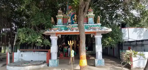 Arulmigu Mariamman Temple, P.S.Agraharam - 636809 அருள்மிகு மாரியம்மன் திருக்கோயில், P.S.Agraharam - 636809, Dharmapuri - Ancient Temple Architecture and History Image 2