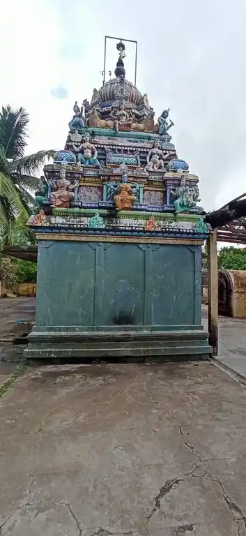 Arulmigu Mariamman Temple, Pallankovil - 614715 மாரியம்மன் பள்ளங்கோயில் கொத்தமங்கலம் திருத்துறைப்பூண்டி வட்டம் , திருவாரூர் மாவட்டம் கோயில், Pallankovil - 614715, Thiruvarur - Ancient Temple Architecture and History Image 4