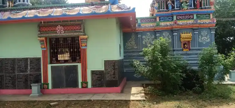 Arulmigu Mariamman Temple, Pappichettipatti, Pachanampatti - 636455 Arulmigu Mariamman Temple, Pappichettipatti, Pachanampatti - 636455, Salem - Ancient Temple Architecture and History Image 8