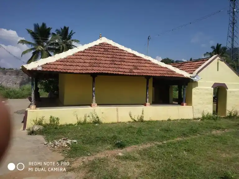 Arulmigu Mariamman Temple, Periyavadakkampatty, Omalur - 636455 அருள்மிகு மாரியம்மன் திருக்கோயில், Periyavadakkampatty, Omalur - 636455, Salem - Ancient Temple Architecture and History Image 2
