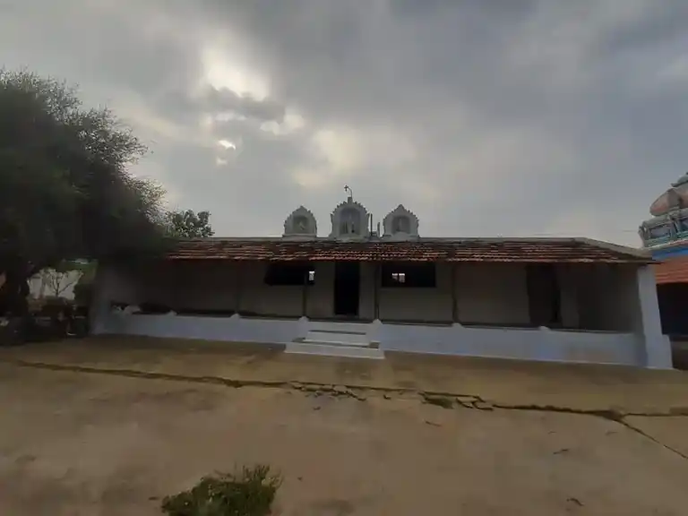 Arulmigu Mariamman Temple, Periyavadamalai Palayam - 638315 அருள்மிகு மாரியம்மன் திருக்கோயில், Periyavadamalai Palayam - 638315, Erode - Ancient Temple Architecture and History Image 3