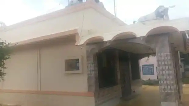 Arulmigu Mariamman Temple, Periyavelamalai, Periyavelamalai - 638116 அருள்மிகு மாரியம்மன் திருக்கோயில், Periyavelamalai, பெரியவிழாமலை - 638116, Erode - Ancient Temple Architecture and History Image 3