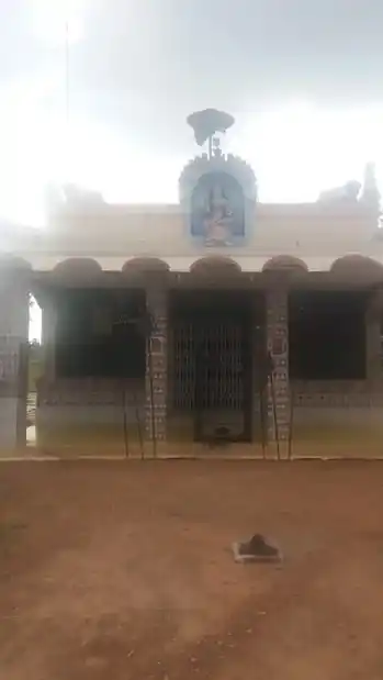 Arulmigu Mariamman Temple, Periyavelamalai, Periyavelamalai - 638116 அருள்மிகு மாரியம்மன் திருக்கோயில், Periyavelamalai, பெரியவிழாமலை - 638116, Erode - Ancient Temple Architecture and History Image 5