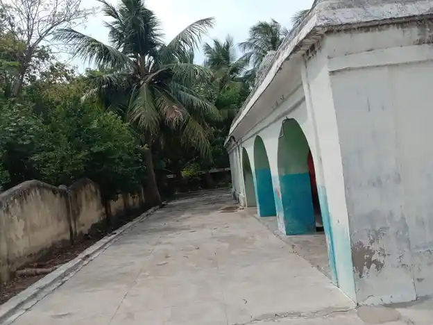 Arulmigu Mariamman Temple, Perumpuliyur - 613204 அருள்மிகு மாரியம்மன் திருக்கோயில், Perumpuliyur - 613204, Thanjavur - Ancient Temple Architecture and History Image 5