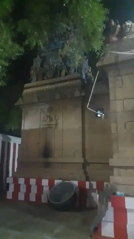 Arulmigu Mariamman Temple, Perunaazhi - 623115 அருள்மிகு. மாரியம்மன் திருக்கோயில், Perunaazhi - 623115, Ramanathapuram - Ancient Temple Architecture and History Image 4