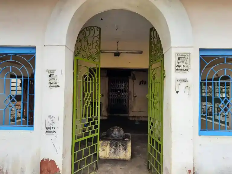 Arulmigu Mariamman Temple, Peruvalanallur - 621712 Arulmigu Mariamman Temple, Peruvalanallur - 621712, Thiruchirappalli - Ancient Temple Architecture and History Image 3