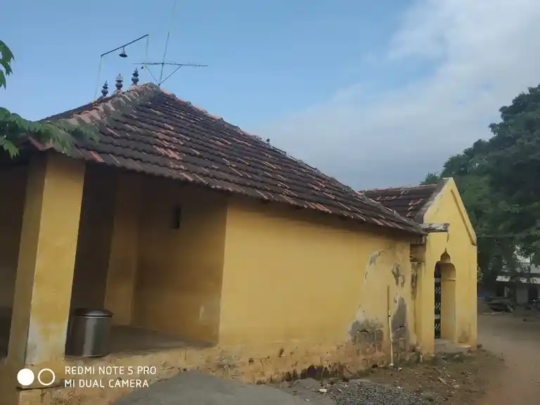 Arulmigu Mariamman Temple, Pommiyampatty - 636351