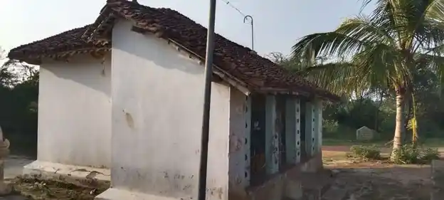 Arulmigu Mariamman Temple, Poolangudi - 610101 அருள்மிகு மாரியம்மன் திருக்கோயில், Poolangudi - 610101, Nagapattinam - Ancient Temple Architecture and History Image 4