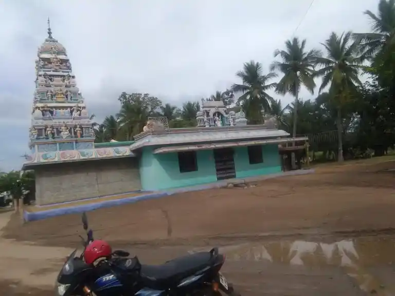 Arulmigu Mariamman Temple, Pullakkavundampatti - 637104
