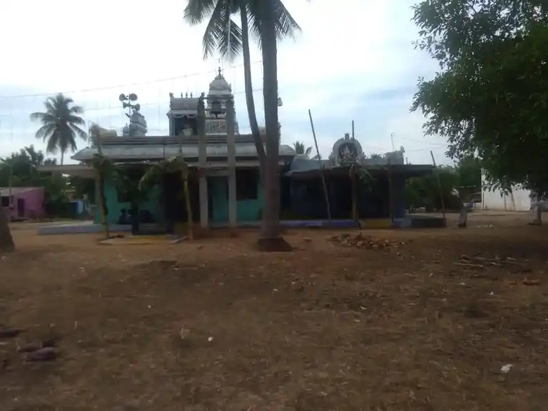 Arulmigu Mariamman Temple, Pullakkavundampatti - 637104 அருள்மிகு மாரியம்மன் திருக்கோயில், புல்லாக்கவுண்டம்பட்டி - 637104, Salem - Ancient Temple Architecture and History Image 2