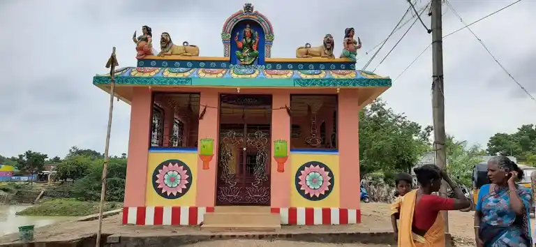 Arulmigu Mariamman Temple, Pullanthai - 623515 Arulmigu Mariamman Temple, Pullanthai - 623515, Ramanathapuram - Ancient Temple Architecture and History Image 4