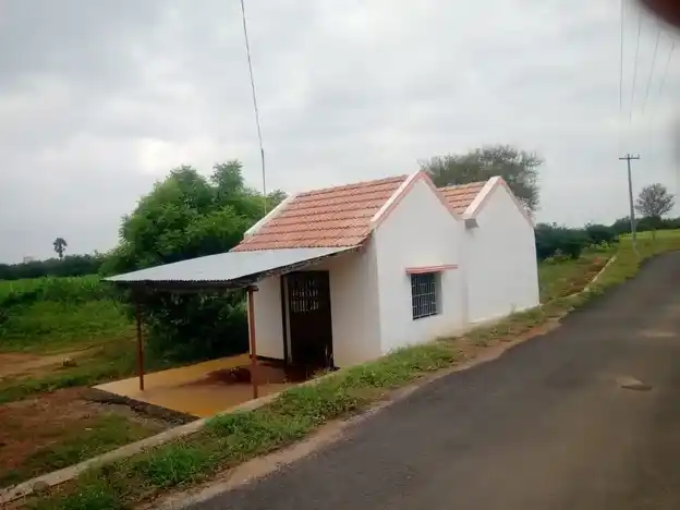 Arulmigu Mariamman Temple, Raakiyapalayam, Raakiyapalayam - 638051 அருள்மிகு மாரியம்மன் விநாயகர் திருக்கோயில், Raakiyapalayam, ராகியபாளையம் - 638051, Erode - Ancient Temple Architecture and History Image 4