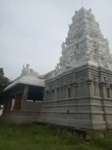 Arulmigu Mariamman Temple, S.Papparapatti - 637501 அருள்மிகு மாரியம்மன் திருக்கோயில், S.Papparapatti - 637501, Salem - Ancient Temple Architecture and History Image 2